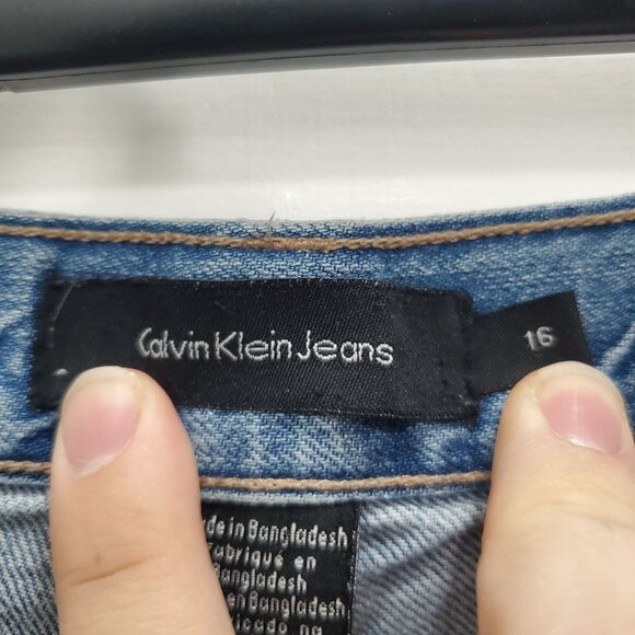 Calvin Klein Jeans Wide Straight Leg Vintage Girl's Light Wash Denim‎ Size 16 - Picture 6 of 10
